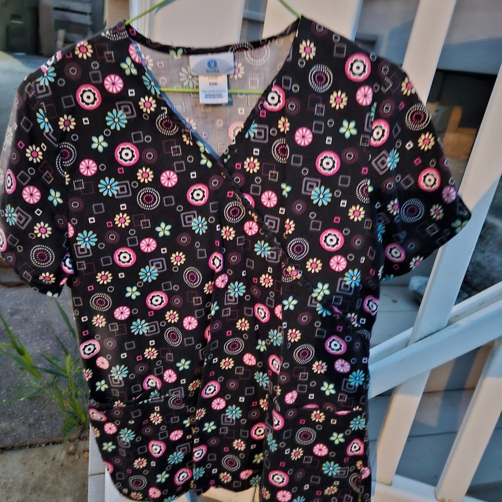 Scrubs top